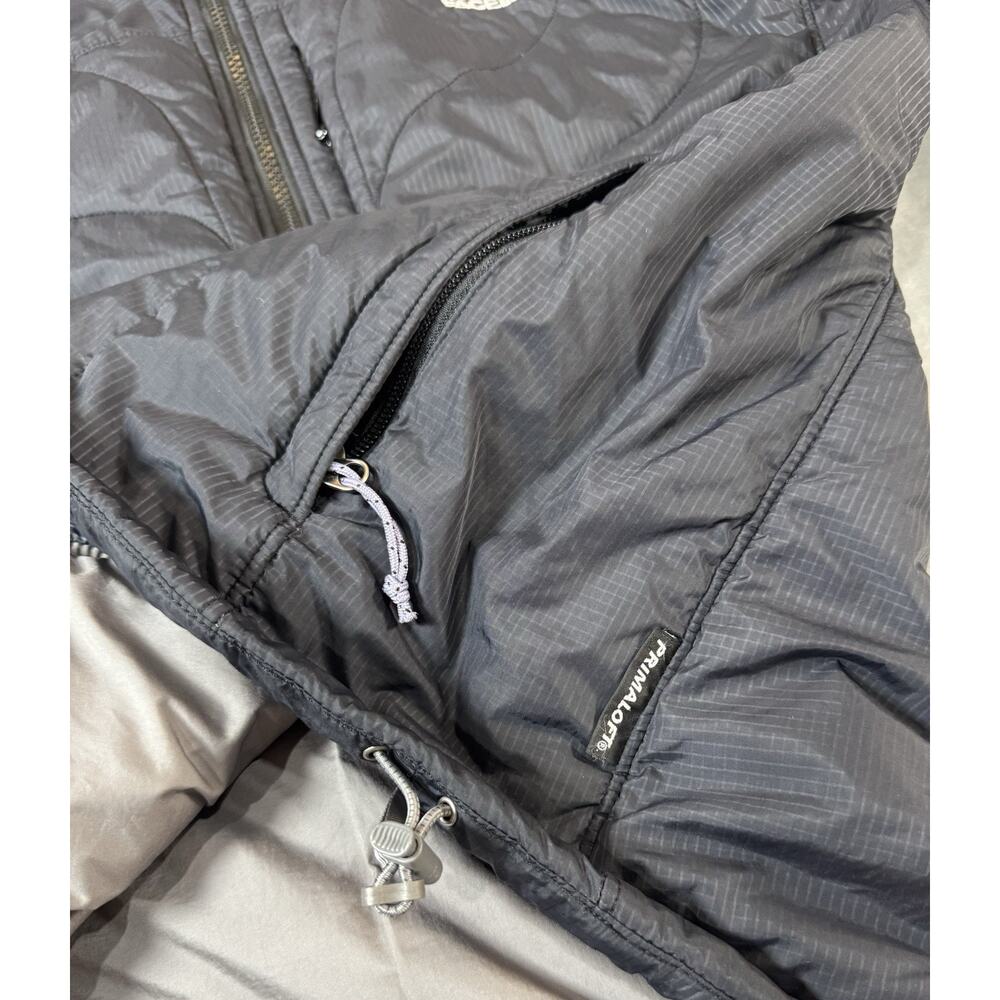 The North Face Woman’s Insulated Primaloft Navy Ripstop Jacket Medium M - Picture 5 of 12